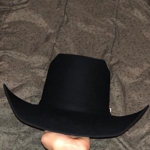 Cowboy hat cuernos chuecos